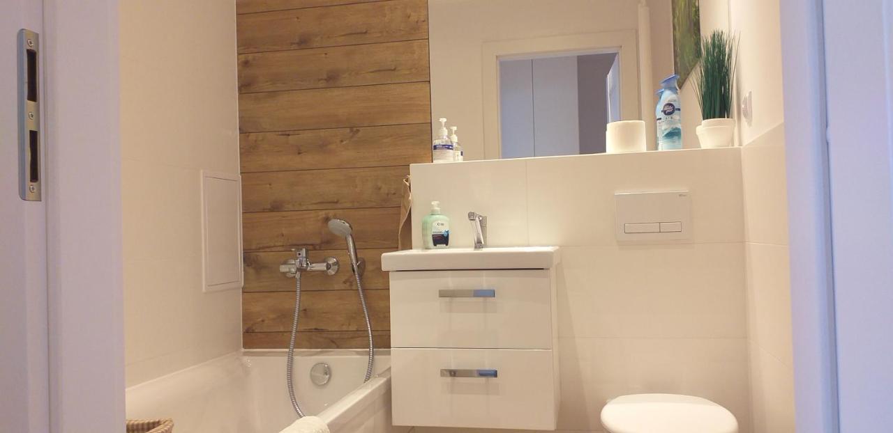 Apartament Wik-Mar Lägenhet Elblag Exteriör bild